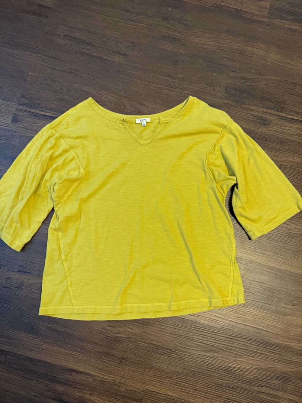 Kori Yellow Short Sleeve V-Neck Top